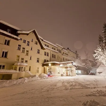 Szálloda Alpina & Savoy