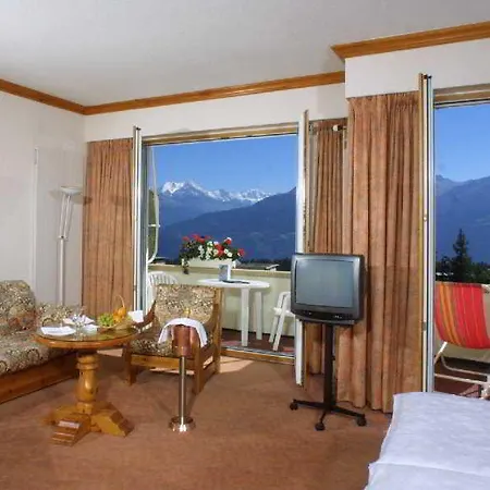 Szálloda Alpina & Savoy 4*